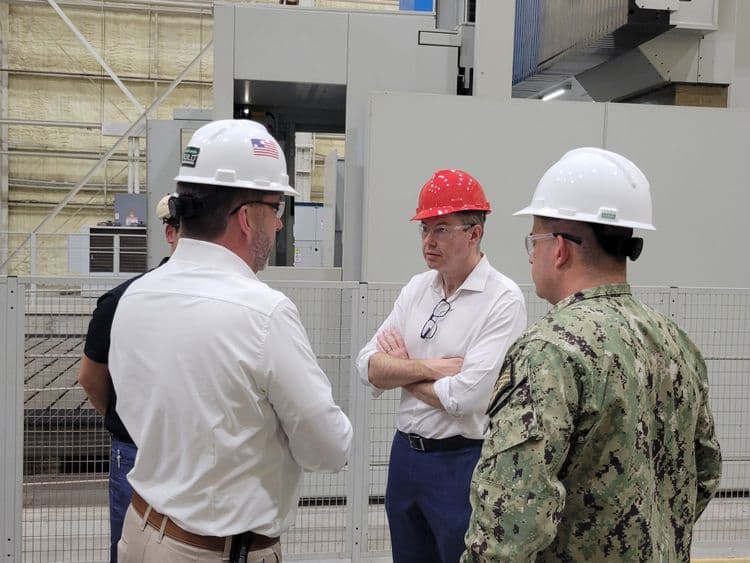 HII Hosts Australian Minister for Defence Industry at Newport News Shipbuilding Charleston Operations